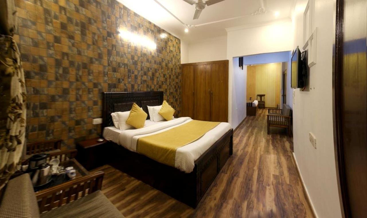 Divyansh Hotel Dharamshala Eksteriør bilde