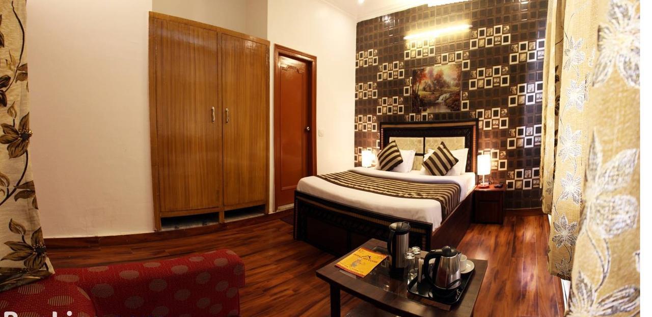 Divyansh Hotel Dharamshala Eksteriør bilde